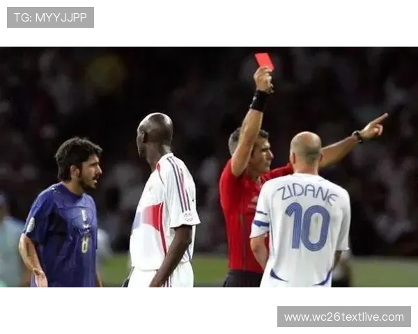 10年世界杯决赛历史回顾:那些令人难忘的瞬间与经典比赛 10年世界杯决赛历史回顾:那些令人难忘的瞬间与经典比赛