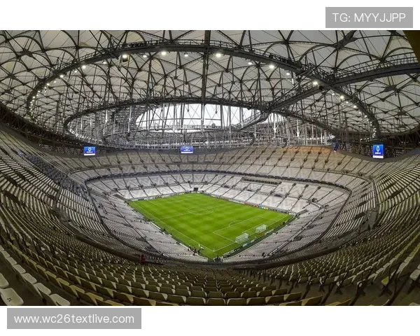 98世界杯比赛场馆全景介绍:每个场馆的独特设计与比赛氛围